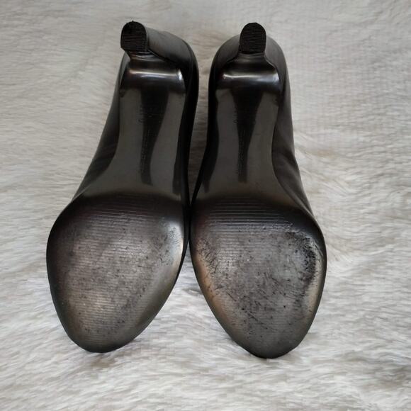 INC International Concepts Black Leather Pumps - Picture 7 of 8